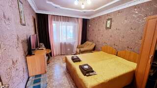 Гостиница Пансионат Орхидея Приветное Четырехместный номер с балконом-4